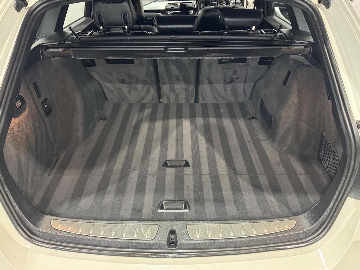 Used BMW 3 Series 2014 for sale - 76270604: Photo 18