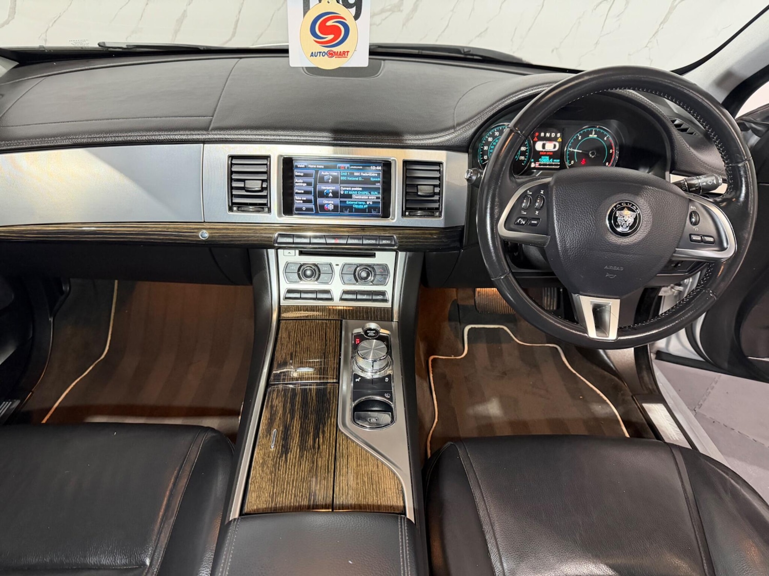 Used Jaguar XF 2015 for sale - 77425866: Photo 16