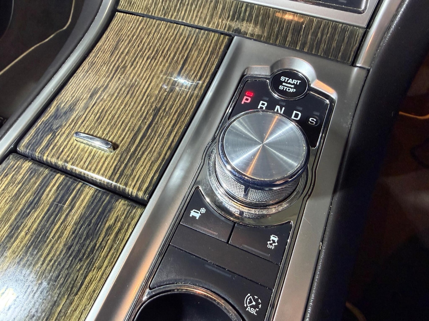 Used Jaguar XF 2015 for sale - 77425866: Photo 23