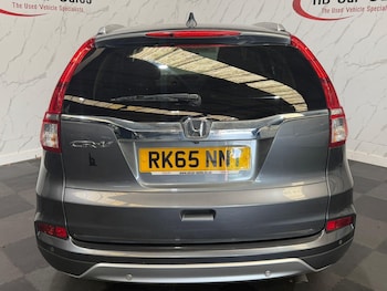 Used Honda CR-V 2015 for sale - 79012928: Photo