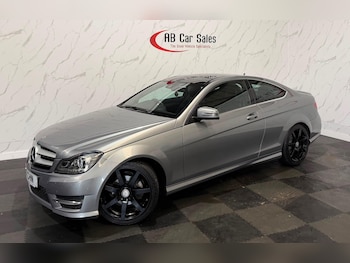 Used Mercedes-Benz C Class 2015 for sale - 79441571: Photo