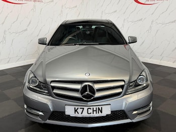 Used Mercedes-Benz C Class 2015 for sale - 79441571: Photo