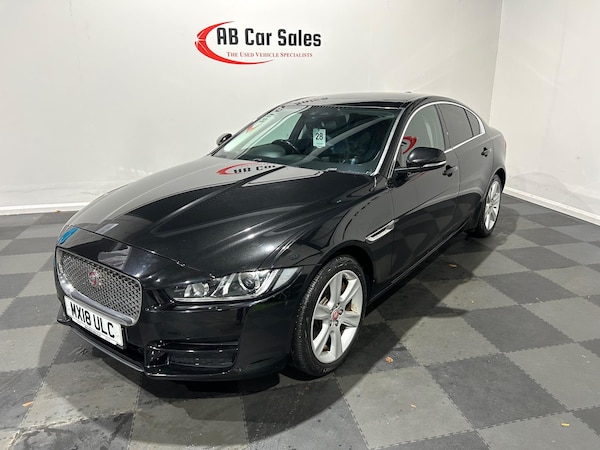 Used Jaguar XE 2018 for sale - 75089359: Photo 6