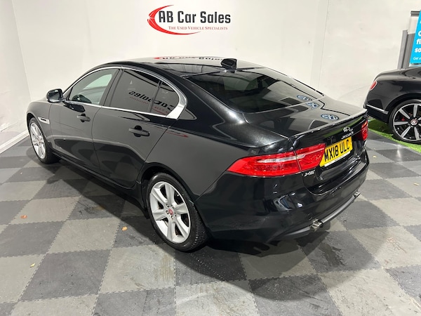 Used Jaguar XE 2018 for sale - 75089359: Photo 7