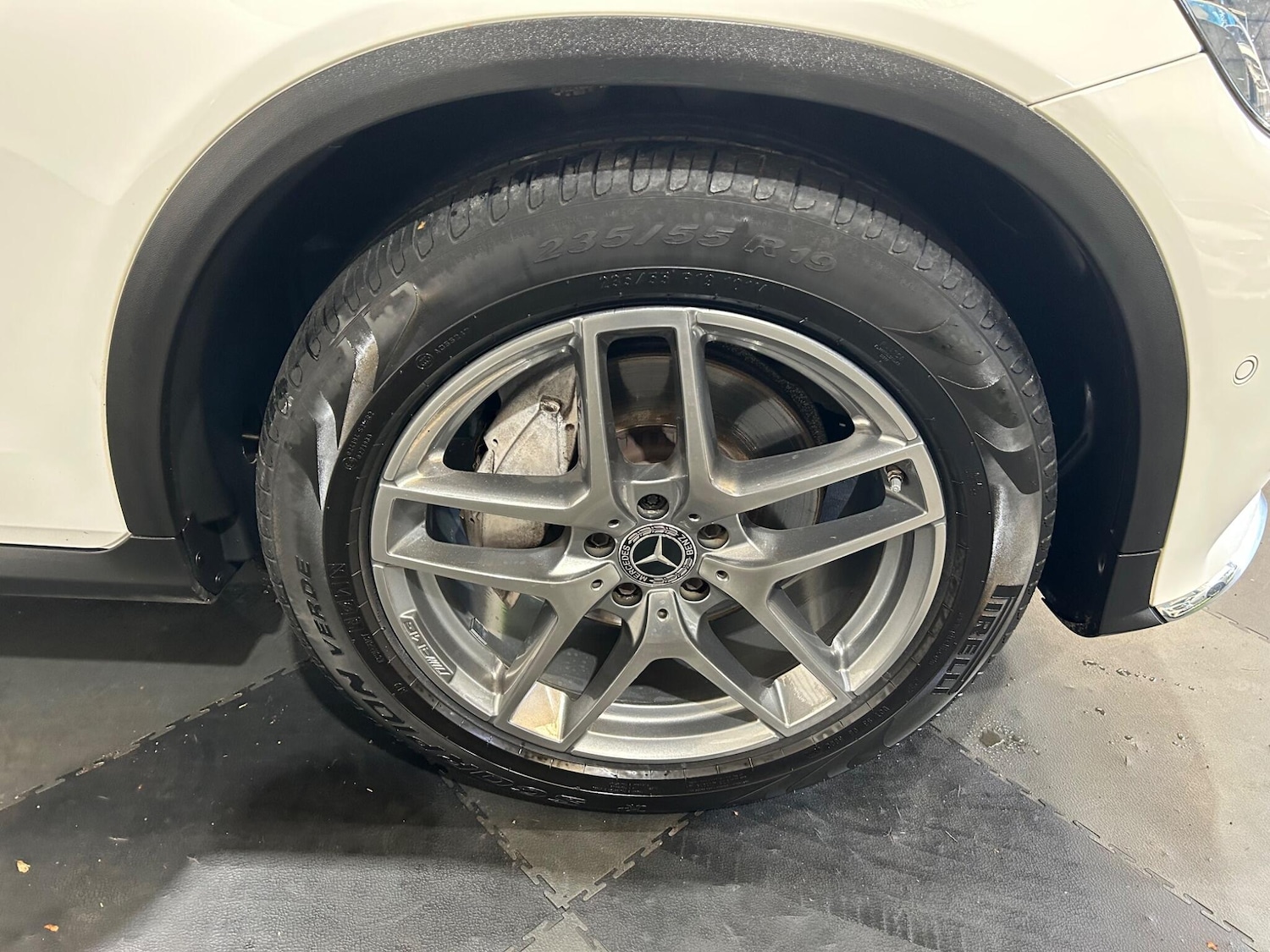 Used Mercedes-Benz GLC 2018 for sale - 76992849: Photo 13