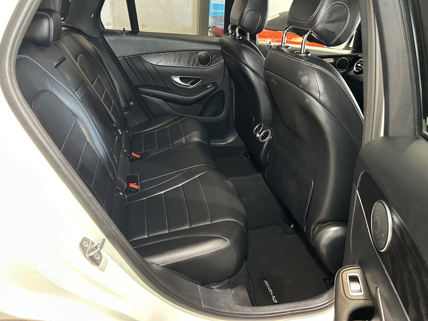 Used Mercedes-Benz GLC 2018 for sale - 76992849: Photo 17