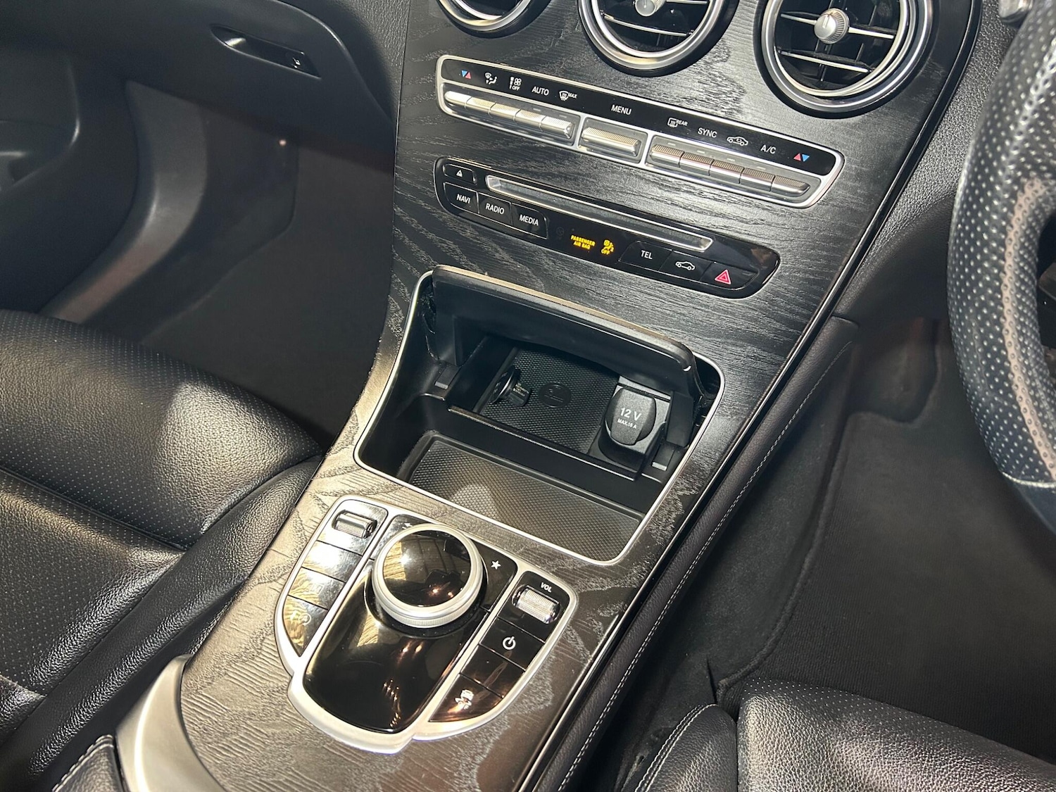 Used Mercedes-Benz GLC 2018 for sale - 76992849: Photo 27