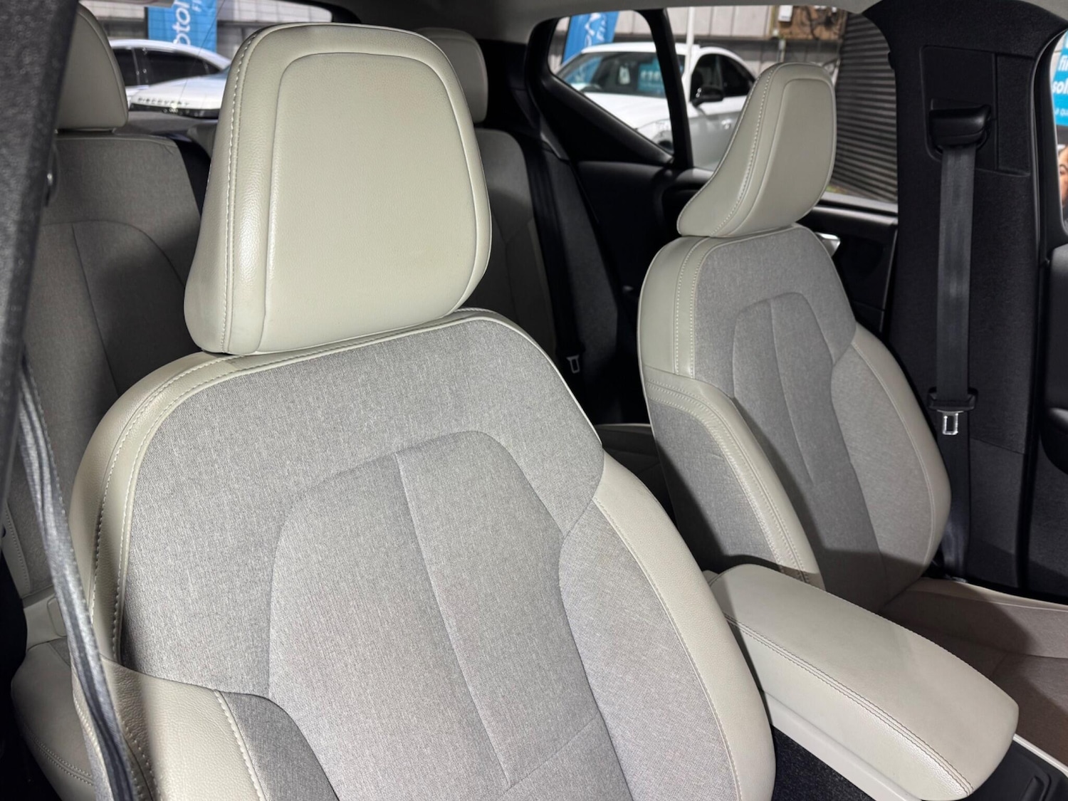 Used Volvo XC40 2018 for sale - 76992273: Photo 12