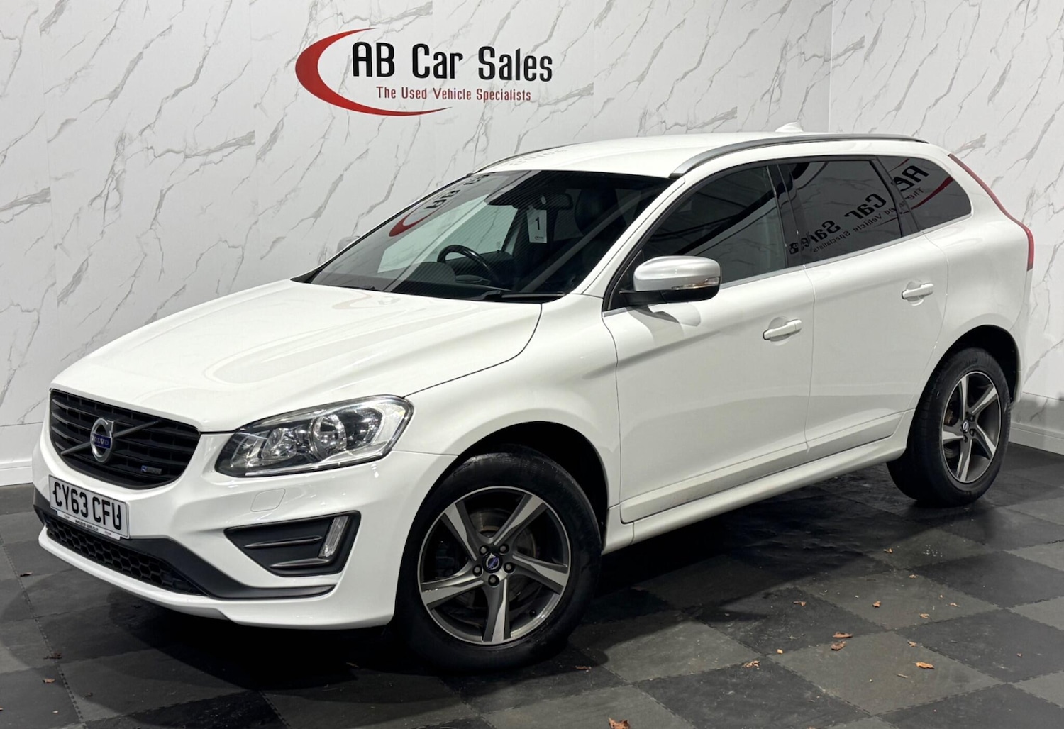 Used Volvo XC60 2014 for sale - 76608144: Photo 1