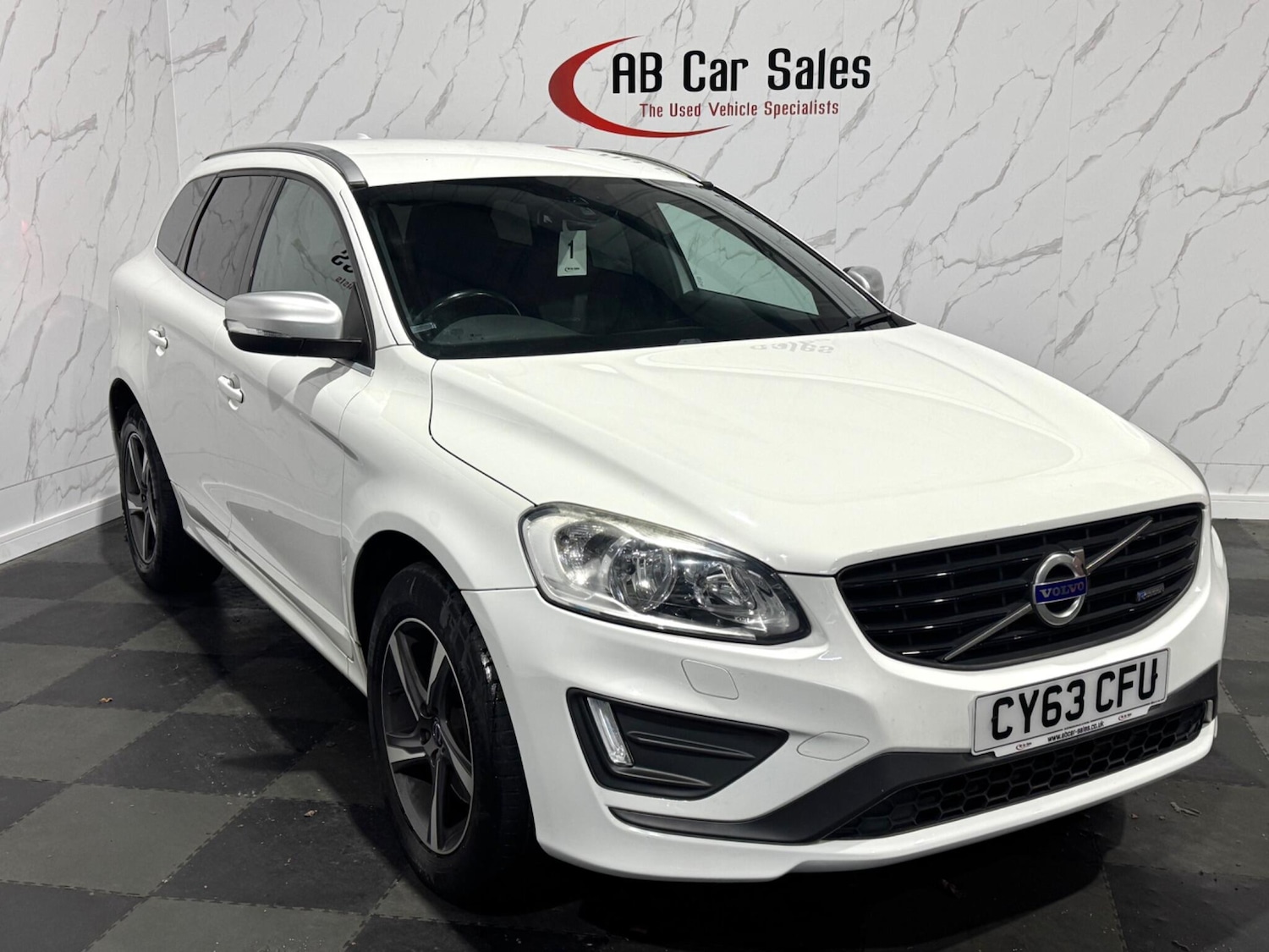 Used Volvo XC60 2014 for sale - 76608144: Photo 5