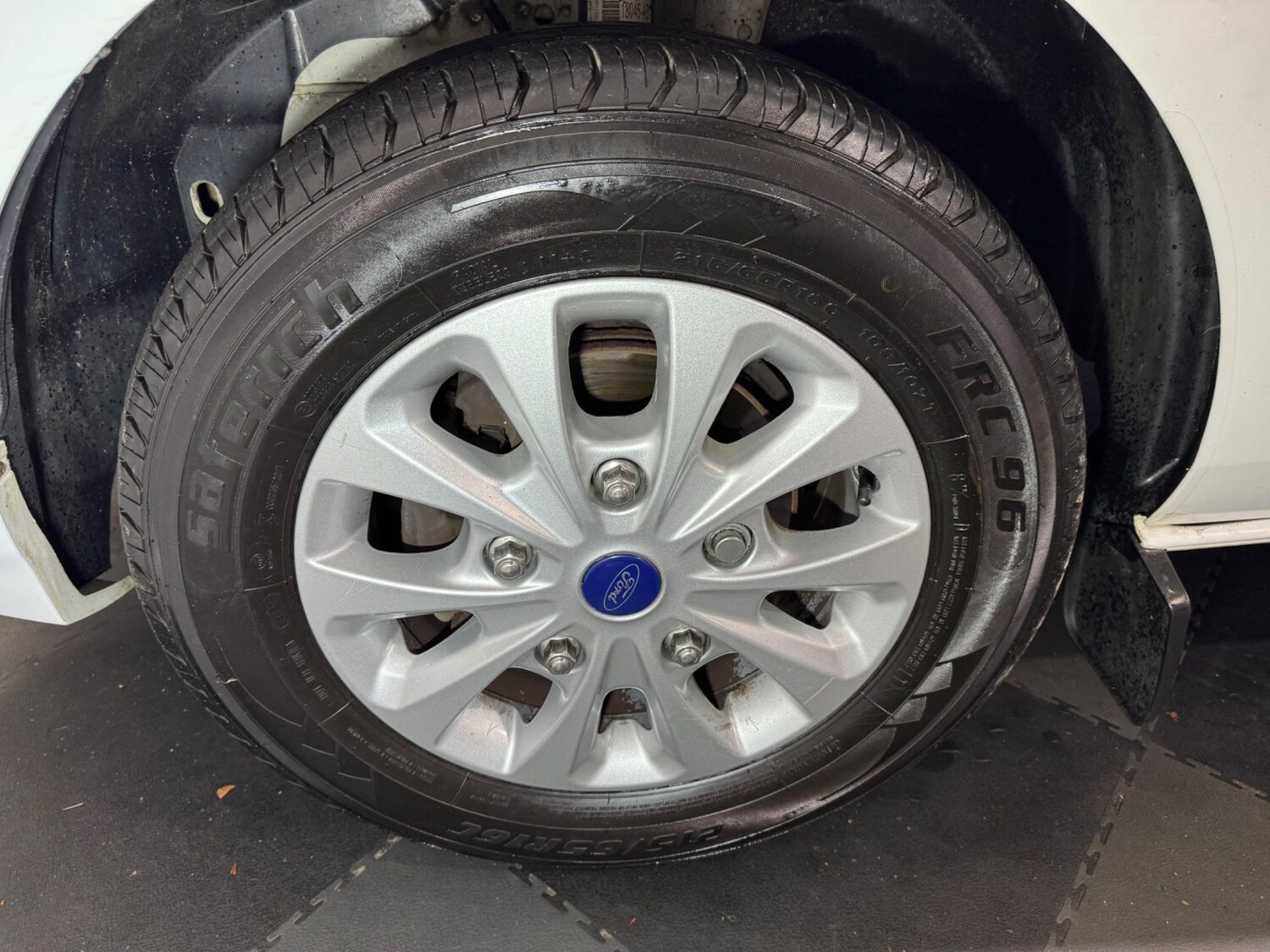 Vehicle 21