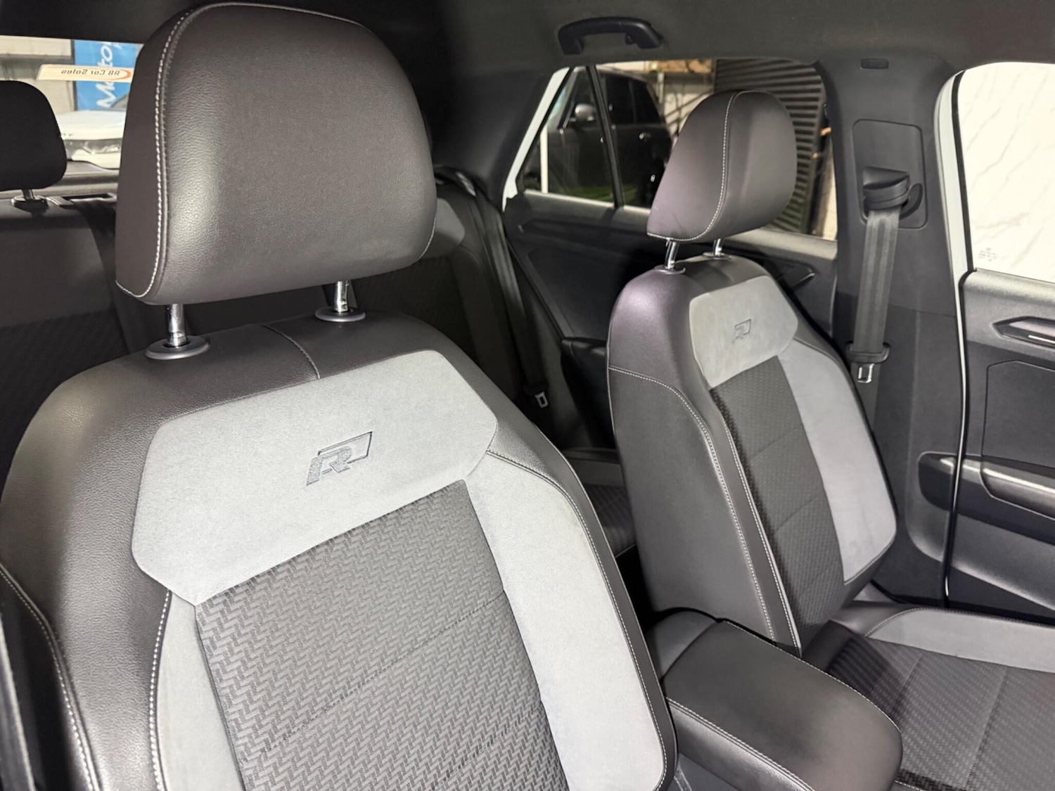 Used Volkswagen T-Roc 2019 for sale - 77242556: Photo 12