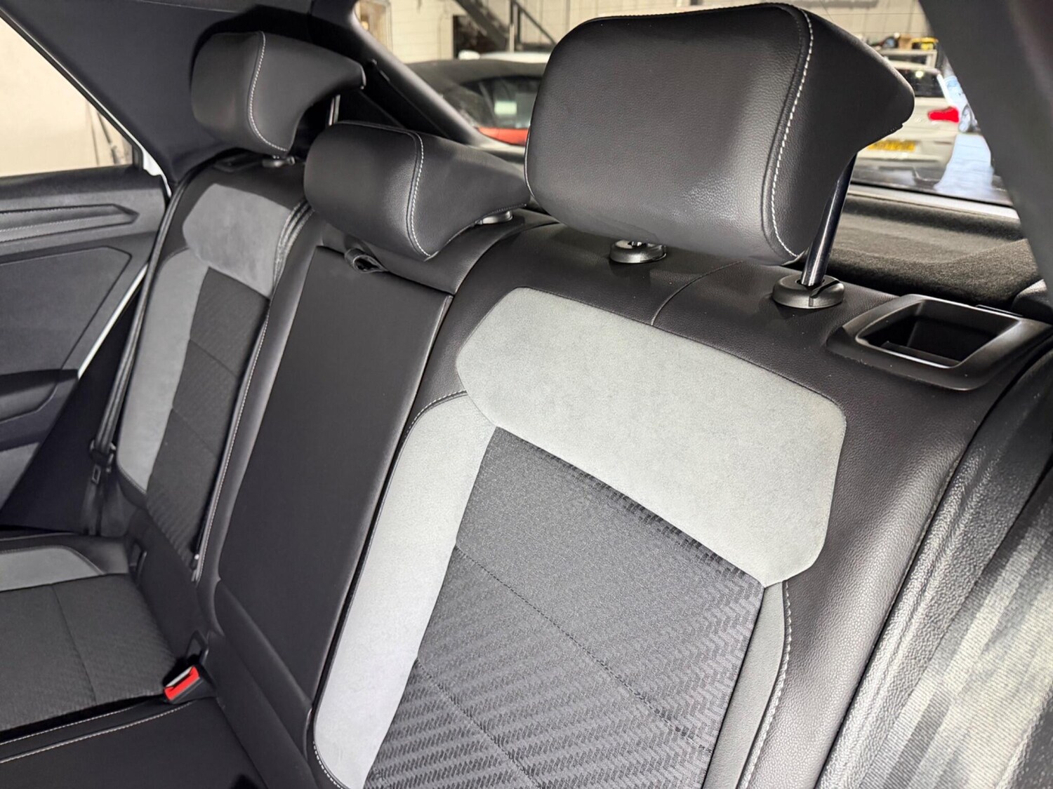 Used Volkswagen T-Roc 2019 for sale - 77242556: Photo 20