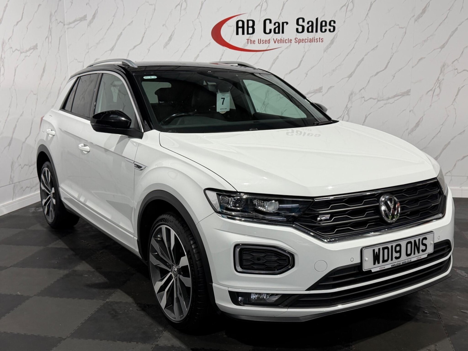 Used Volkswagen T-Roc 2019 for sale - 77242556: Photo 5