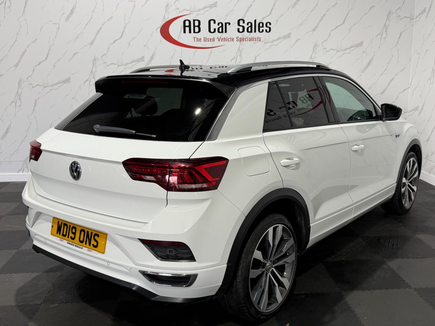 Used Volkswagen T-Roc 2019 for sale - 77242556: Photo 9