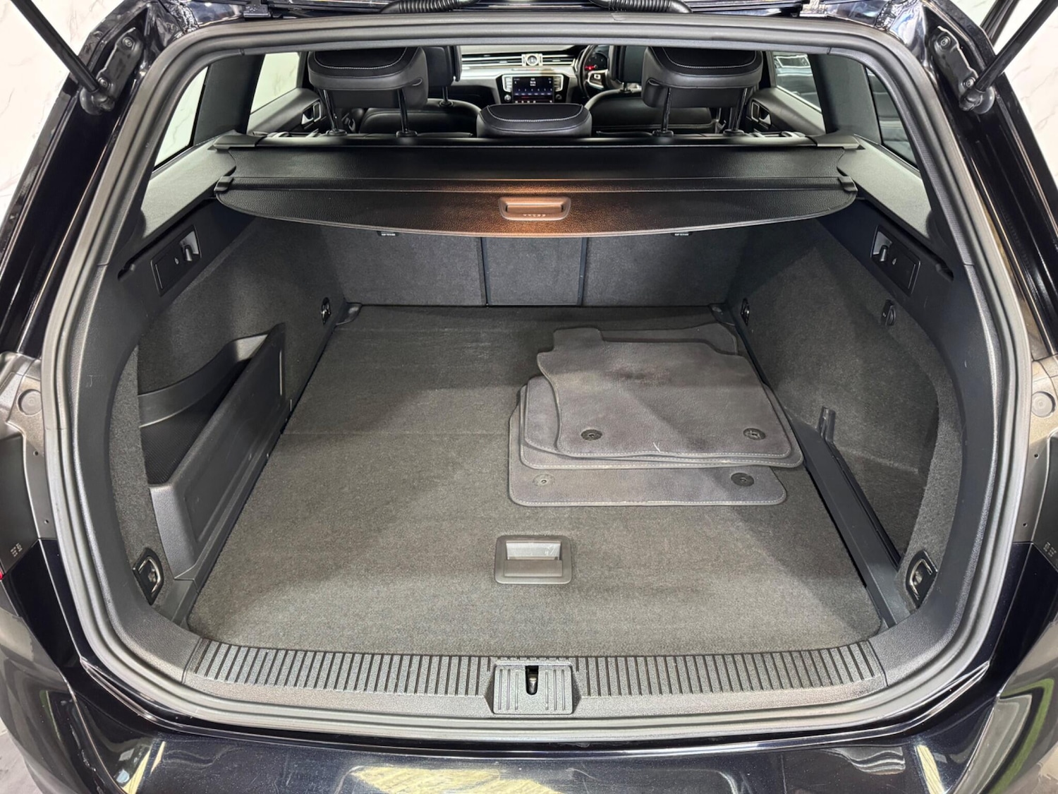 Used Volkswagen Passat for sale - 77626325: Photo 16