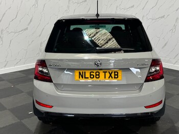 Used Skoda Fabia 2018 for sale - 76993451: Photo