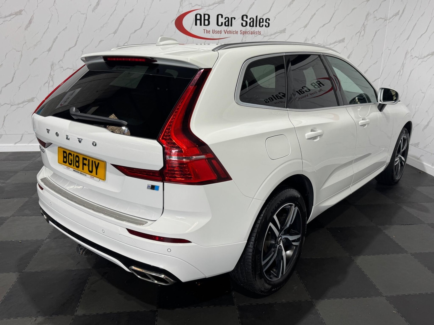 Used Volvo XC60 2018 for sale - 76989379: Photo 9