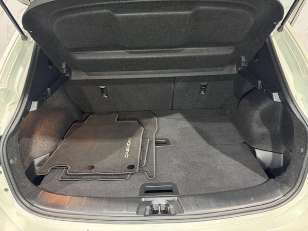 Used Nissan Qashqai 2018 for sale - 76283584: Photo 18