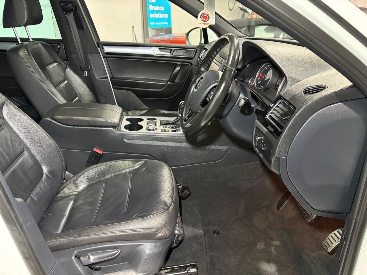 Used Volkswagen Touareg 2016 for sale - 77254910: Photo 19