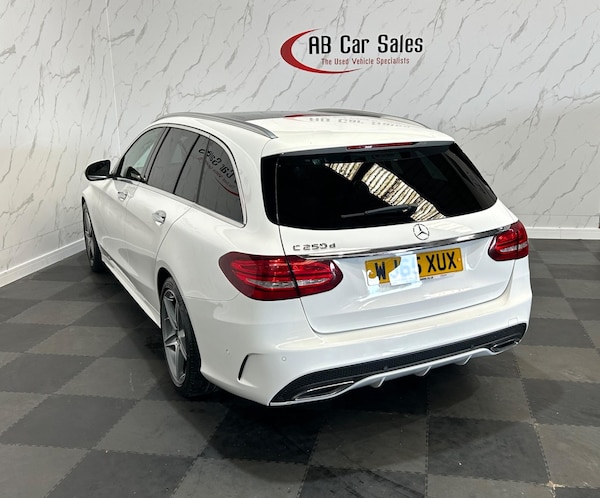 Used Mercedes-Benz C-Class 2015 for sale - 75141135: Photo 6