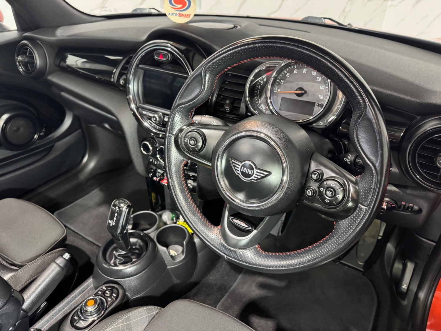 Used MINI Convertible 2018 for sale - 76832337: Photo 18