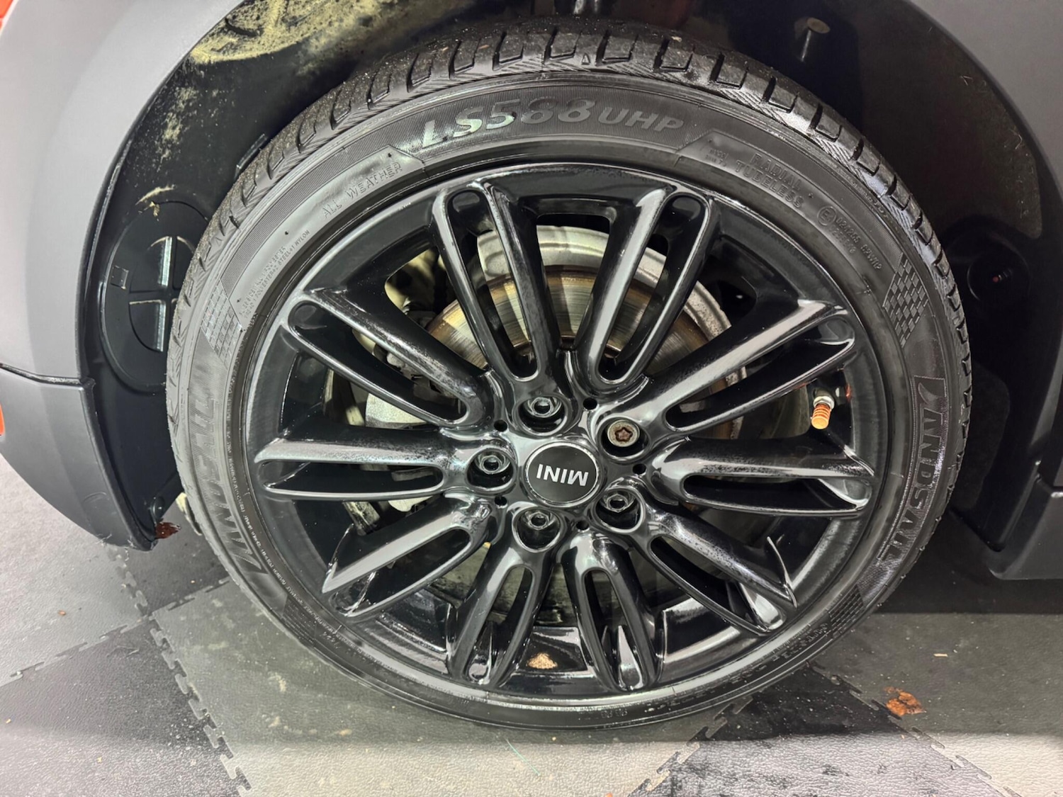 Used MINI Convertible 2018 for sale - 76832337: Photo 28