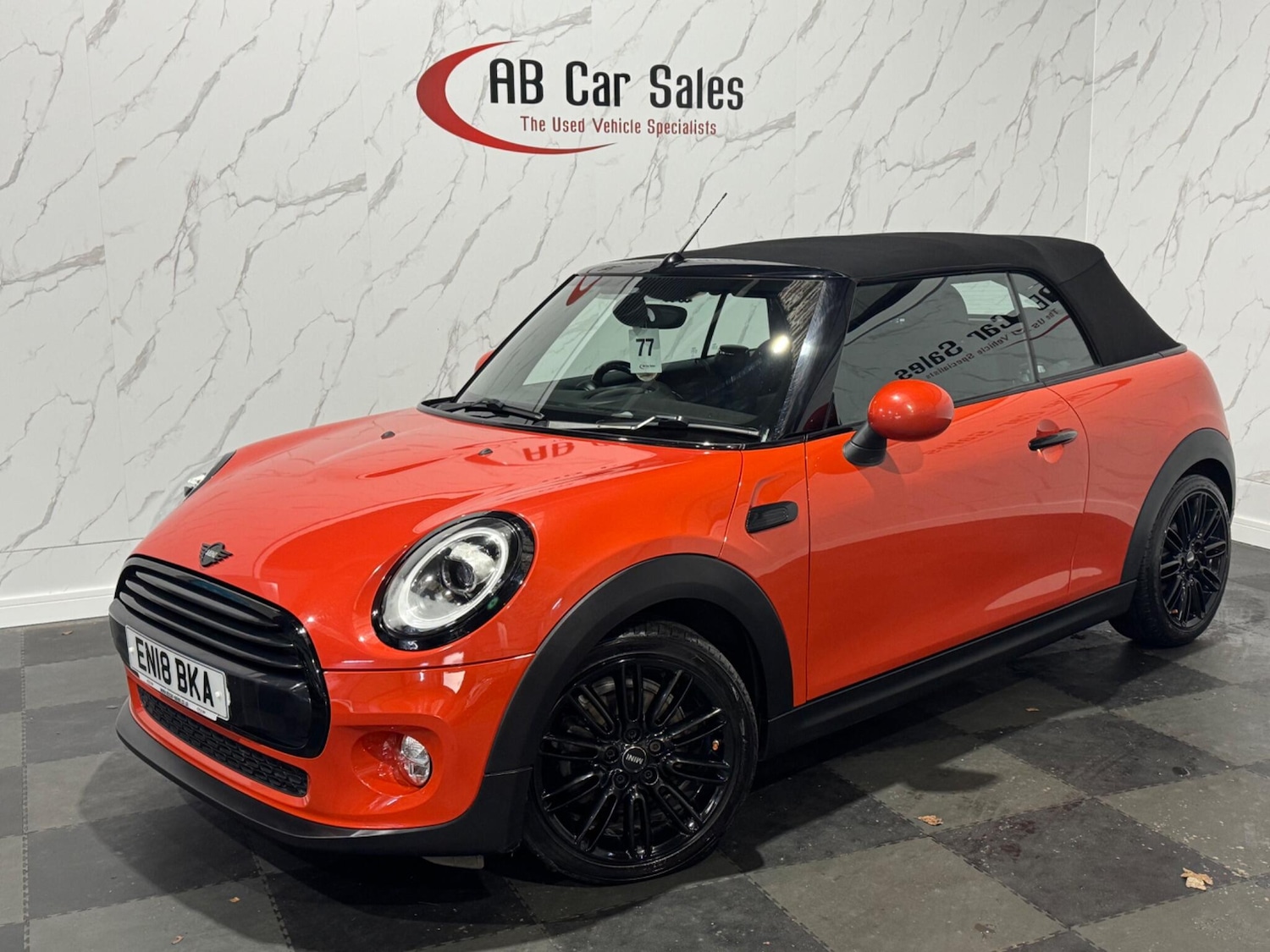 Used MINI Convertible 2018 for sale - 76832337: Photo 7