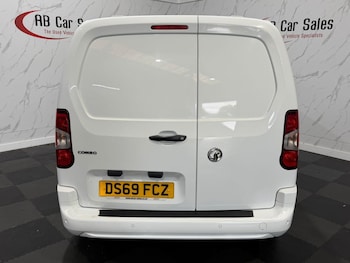 Used Vauxhall Combo 2019 for sale - 78911536: Photo