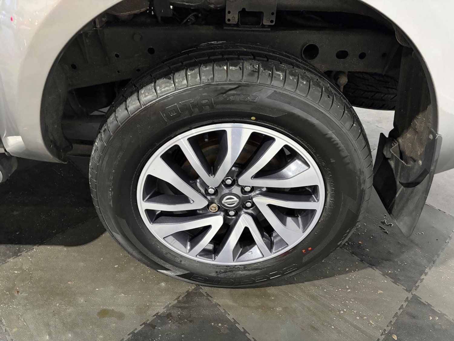 Used Nissan Navara 2018 for sale - 77268026: Photo 11