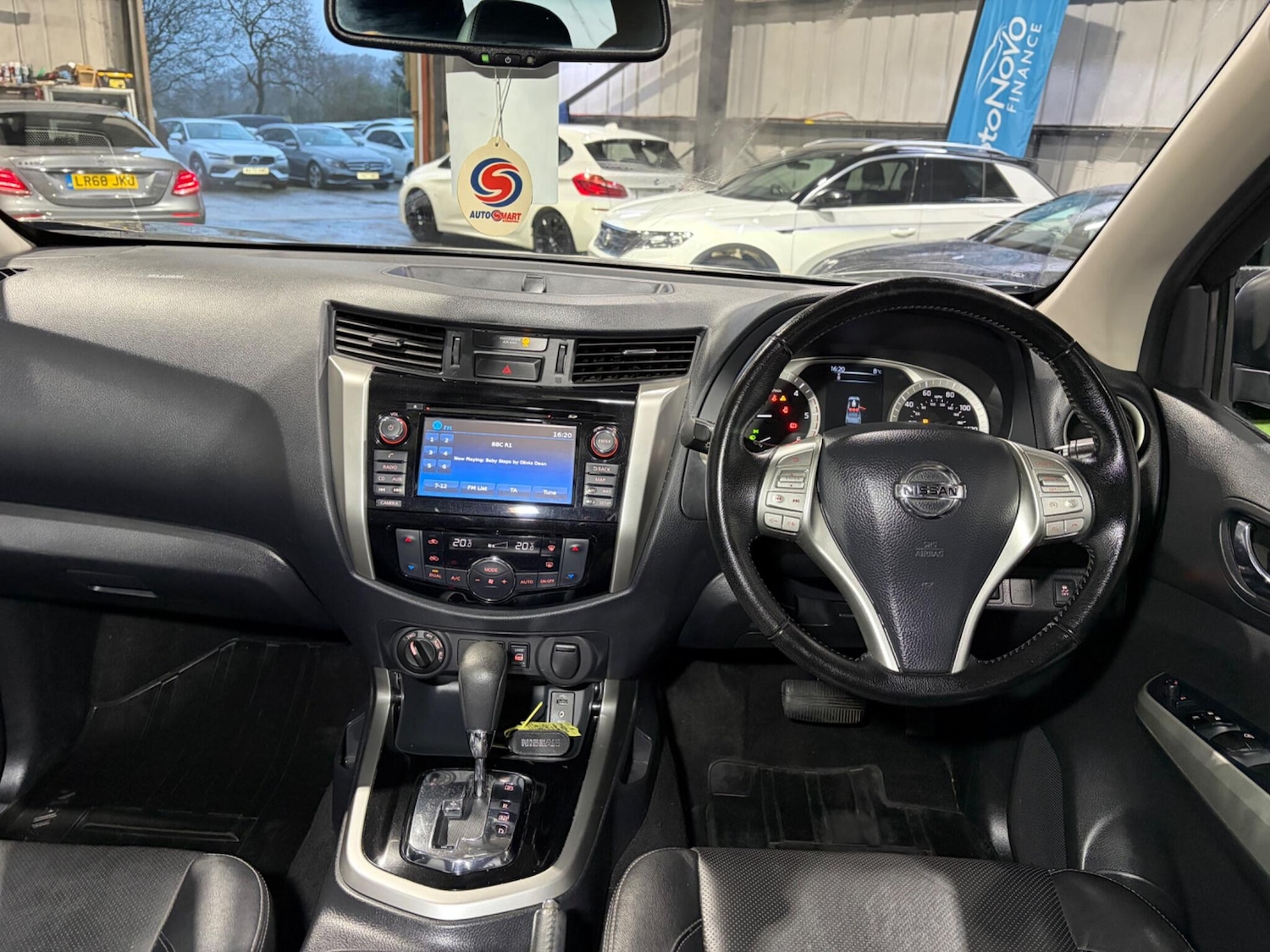 Used Nissan Navara 2018 for sale - 77268026: Photo 16