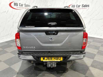 Used Nissan Navara 2018 for sale - 77268026: Photo