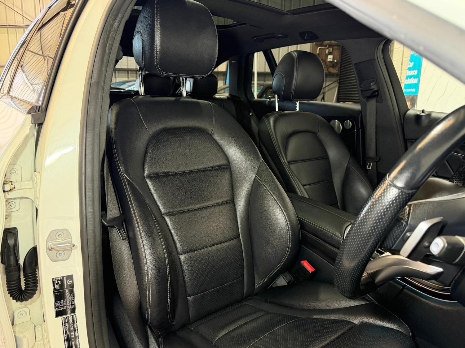 Used Mercedes-Benz C Class 2018 for sale - 78100734: Photo 12