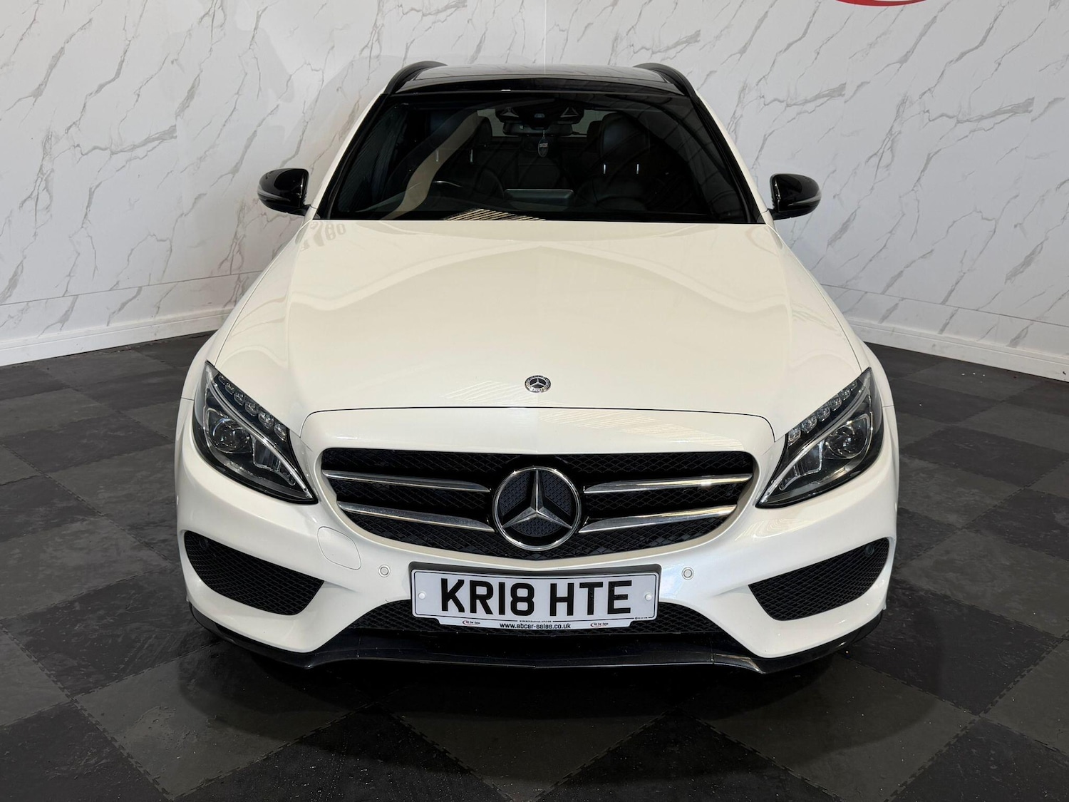 Used Mercedes-Benz C Class 2018 for sale - 78100734: Photo 3