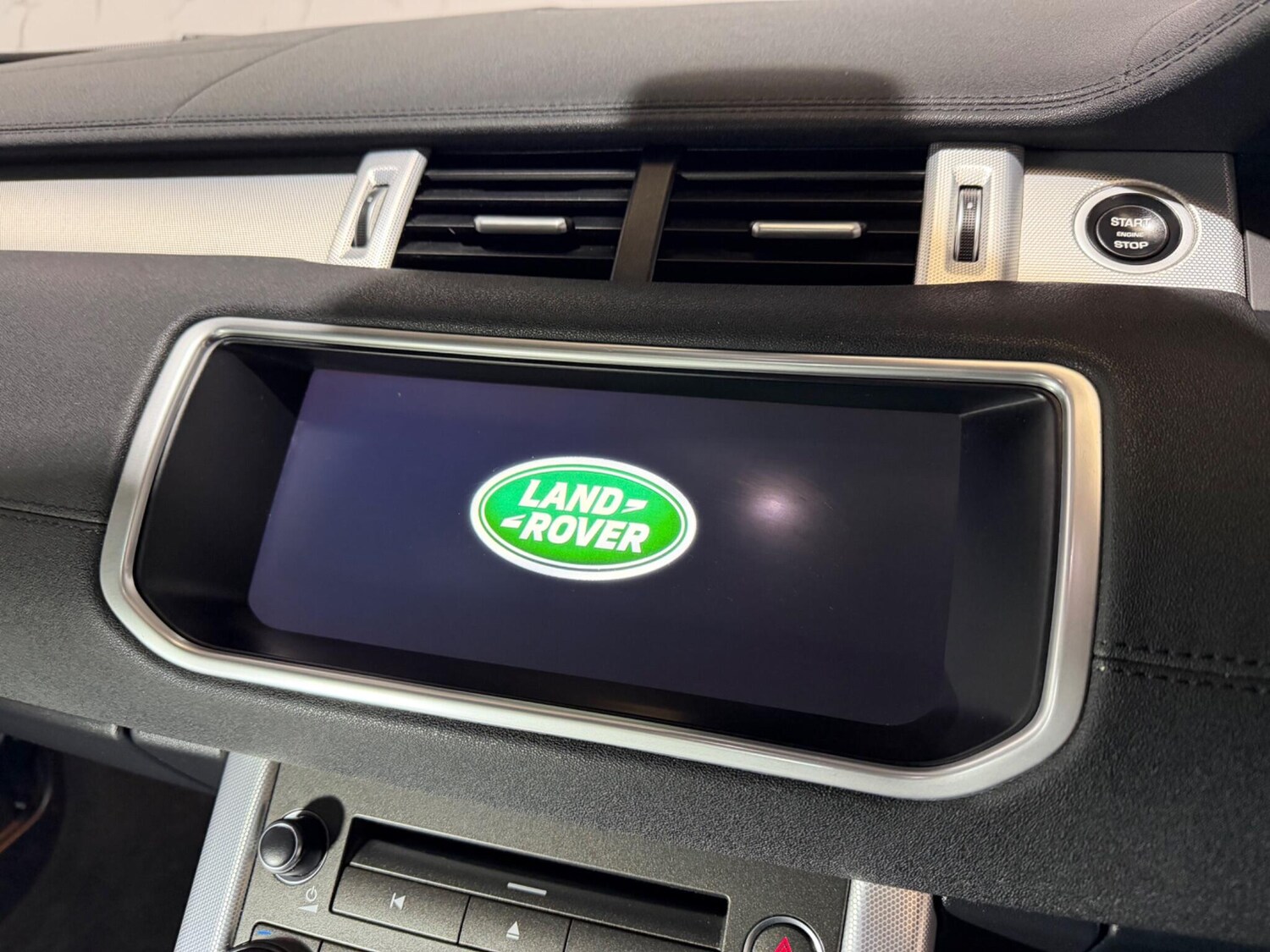 Used Land Rover Range Rover Evoque 2017 for sale - 77478886: Photo 26