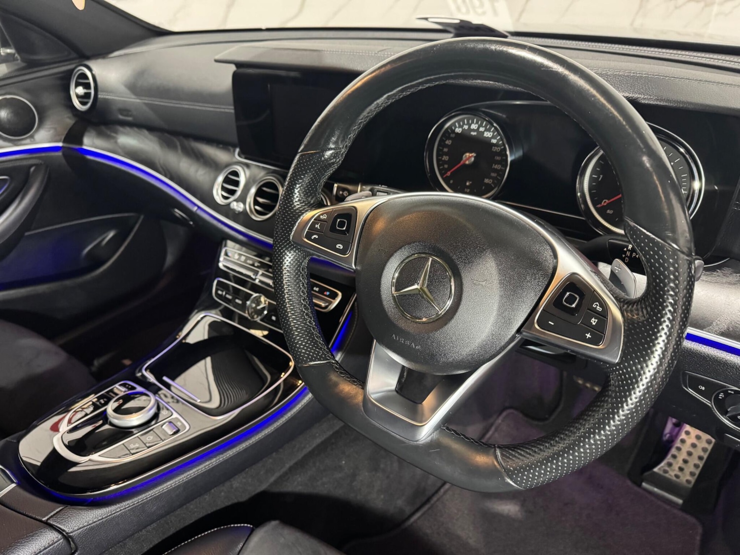 Used Mercedes-Benz E Class 2017 for sale - 76715343: Photo 13