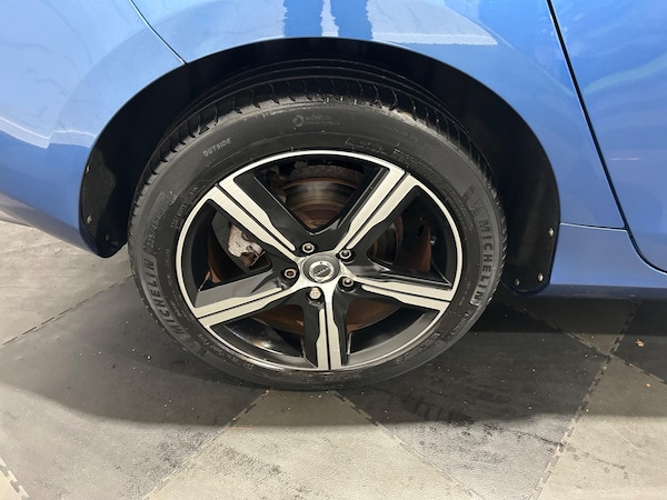 Used Volvo V40 2016 for sale - 75507065: Photo 12