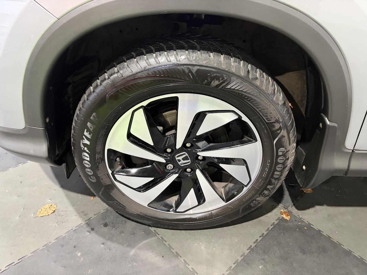 Used Honda CR-V 2017 for sale - 76349079: Photo 10