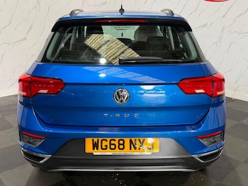 Used Volkswagen T-Roc 2018 for sale - 79296031: Photo