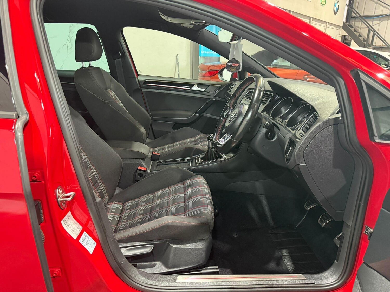 Used Volkswagen Golf 2016 for sale - 77586548: Photo 15