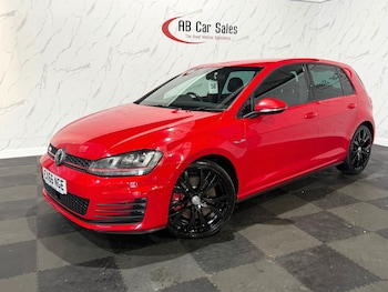 Used Volkswagen Golf 2016 for sale - 77586548: Photo
