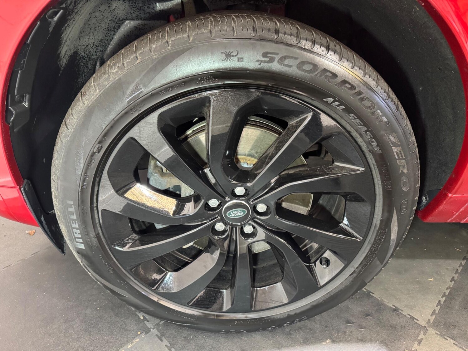 Used Land Rover Discovery Sport for sale - 77753596: Photo 32