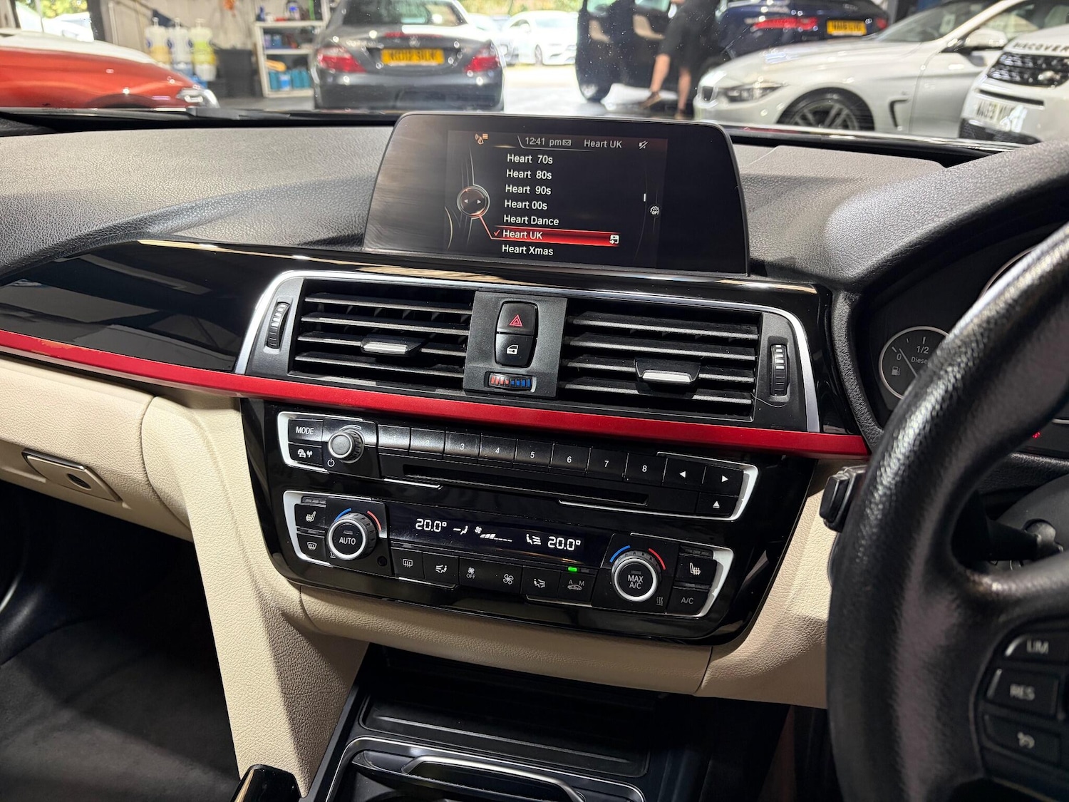 Used BMW 3 Series 2015 for sale - 76238866: Photo 11