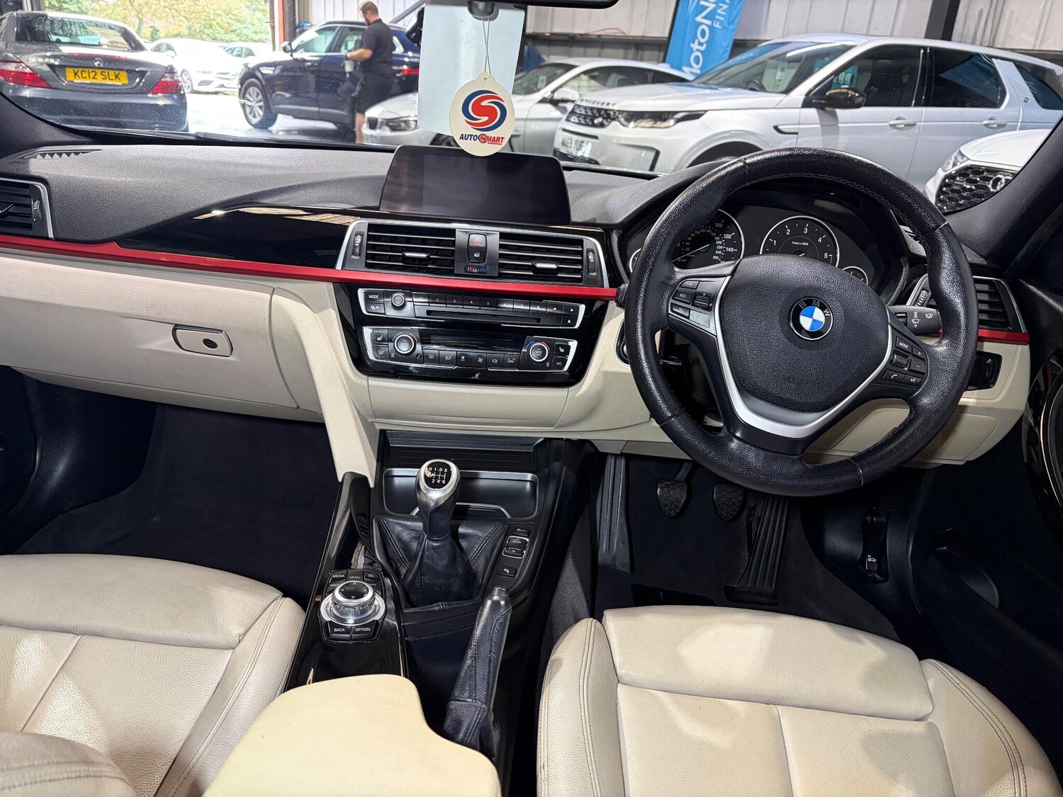 Used BMW 3 Series 2015 for sale - 76238866: Photo 17