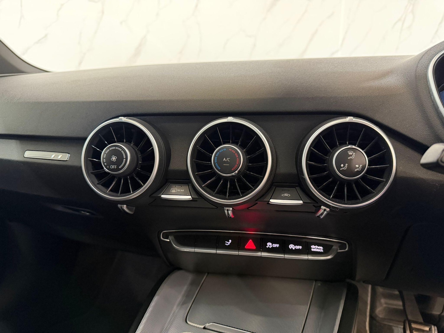 Used Audi TT 2015 for sale - 78020262: Photo 19