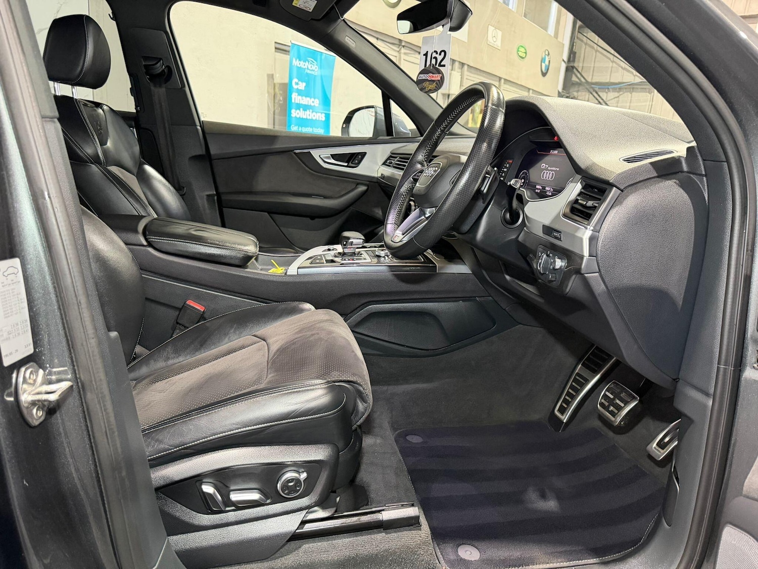 Used Audi Q7 2018 for sale - 77705502: Photo 12