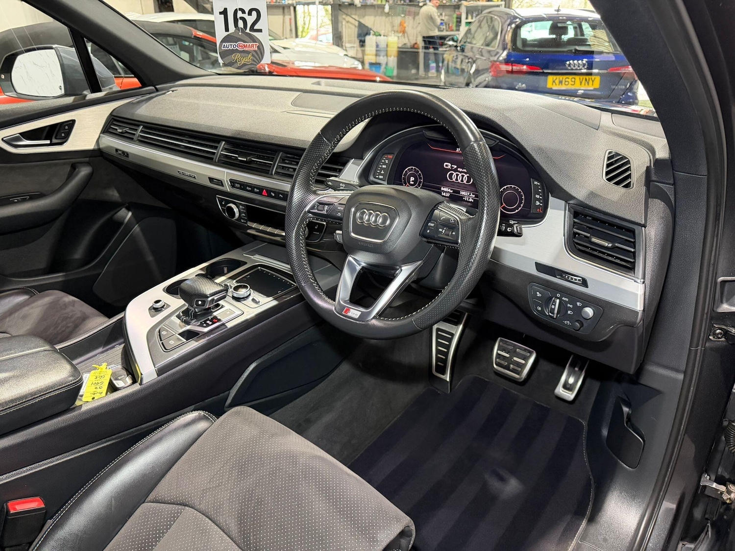 Used Audi Q7 2018 for sale - 77705502: Photo 24