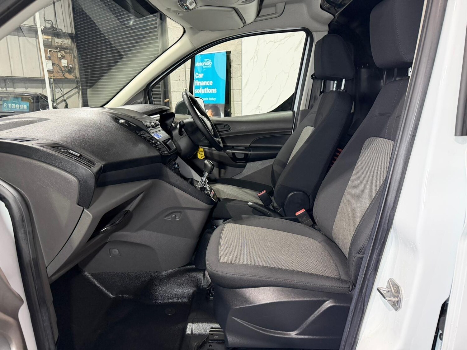 Used Ford Transit Connect 2020 for sale - 77683190: Photo 19