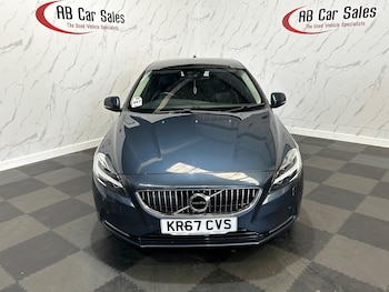 Used Volvo V40 2017 for sale - 75350466: Photo