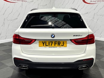 Used BMW 5 Series 2017 for sale - 76020305: Photo